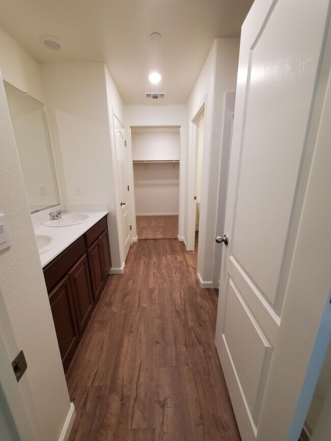 Foto del edificio - 3br, 2.5ba  - Solar Equipped - Single family home - Energy efficient - Linda, CA