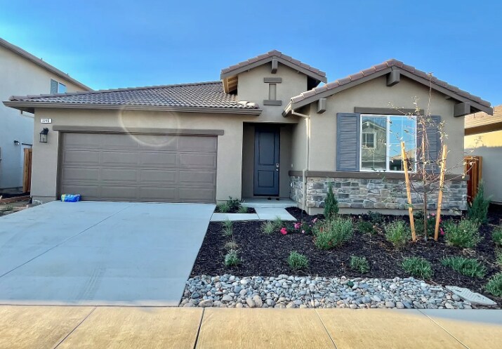 Foto principal - 3240 Bear Oak St