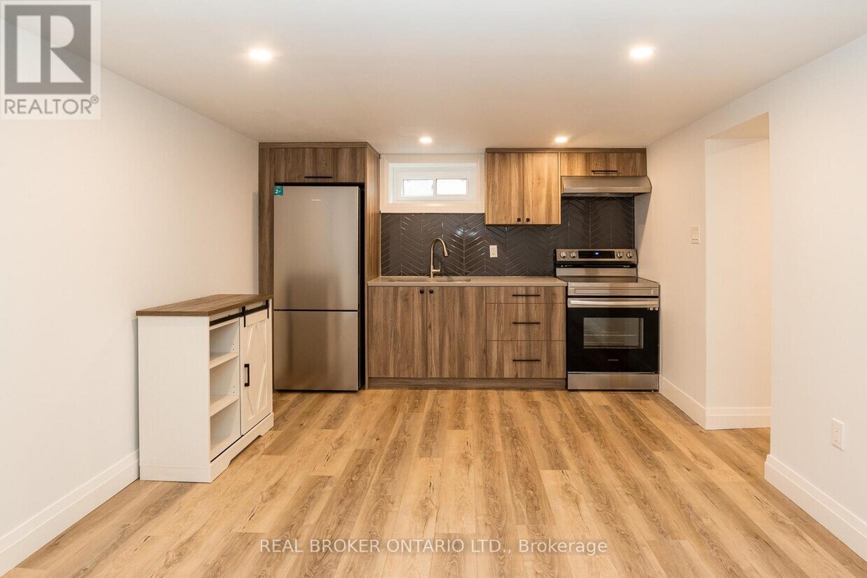 Photo principale - 67 Kingslea Dr