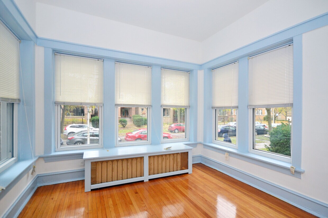 Foto del edificio - 1236 W Arthur Ave