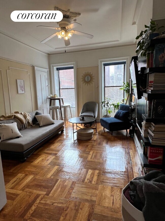Foto del edificio - 817 Union St