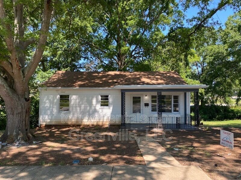104 Hampton Ave, Gaffney, SC 29341 House Rental in Gaffney, SC