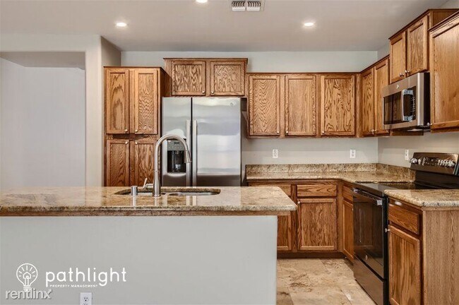 Foto del edificio - 4 br, 2.5 bath House - 11587 Longley Lane ...