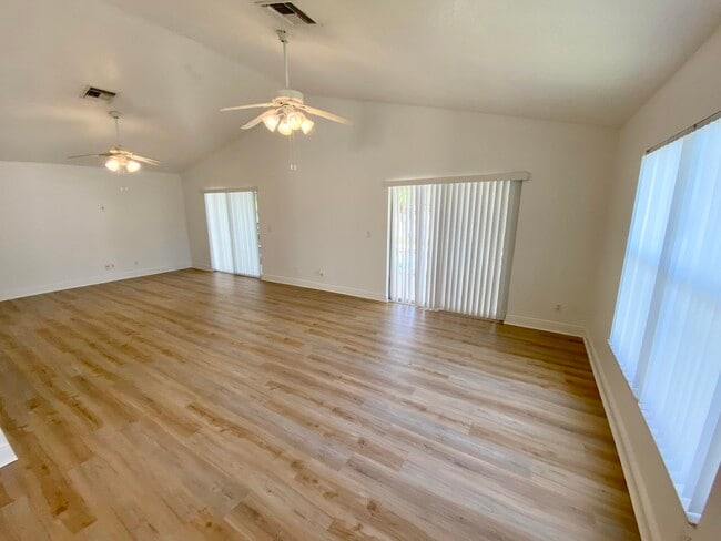 Foto del edificio - 103 Pennock Landing Cir