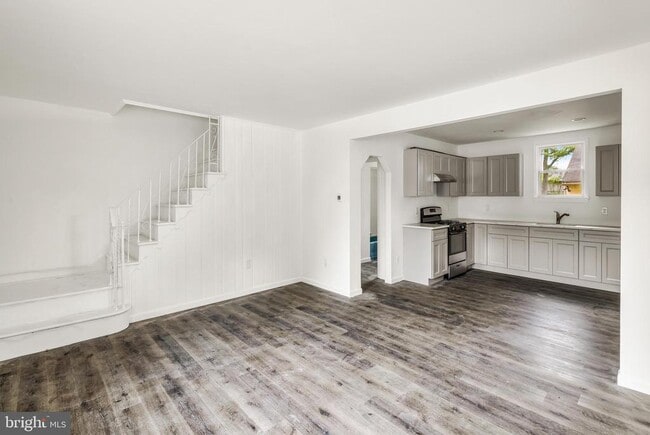 Building Photo - 505-A Evesham Rd