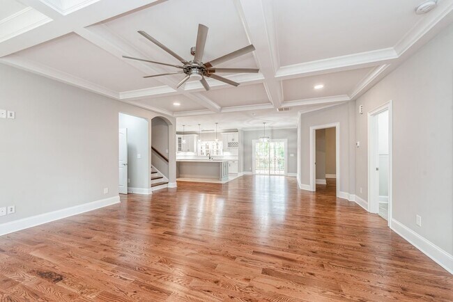 Foto del edificio - 6513 Rockwell Blvd