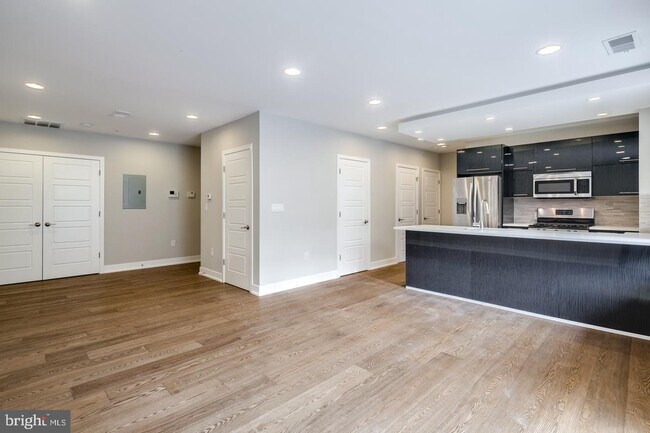Foto del edificio - 820 N 3rd St