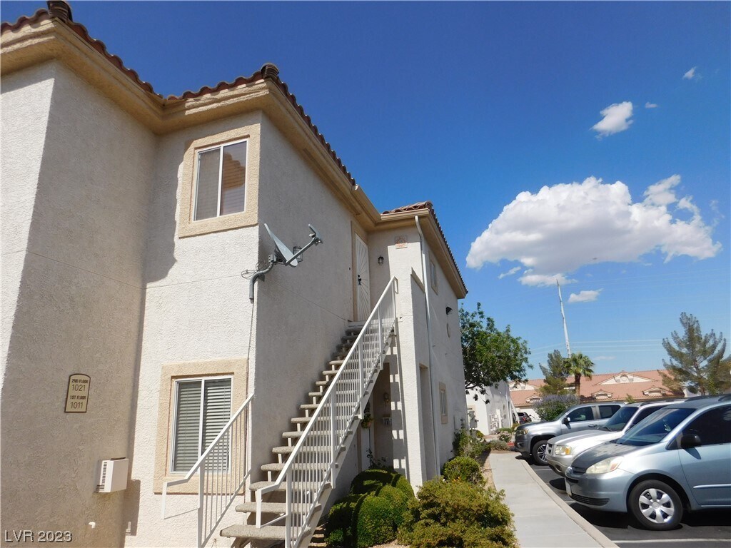 855 N Stephanie St Unit 1021, Henderson, NV 89014 Condo for Rent in
