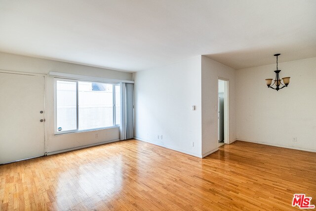 Foto principal - 11844 Mayfield Ave