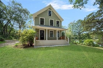 Building Photo - 49 Loop Dr