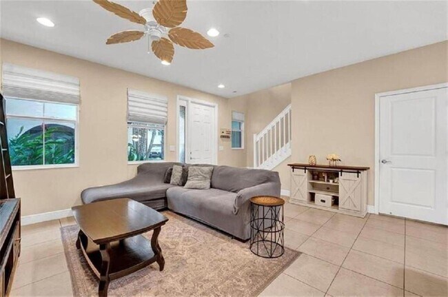 Foto del edificio - 2930 Cascada Isles Way