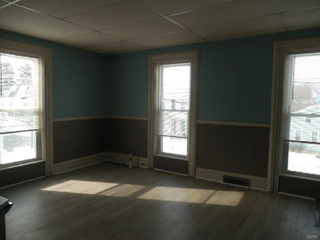 Building Photo - 330 E Flower Ave