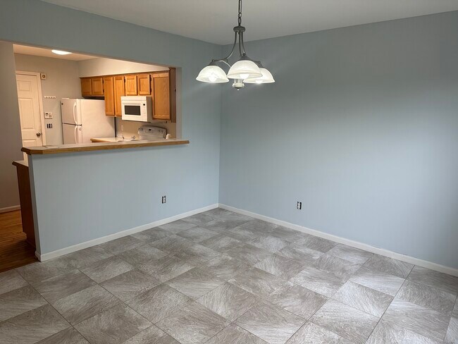 Building Photo - 1536 Legend Trail Dr