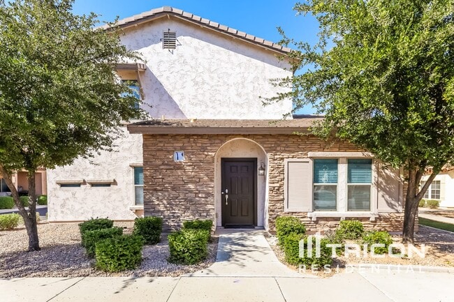 Building Photo - 17748 W Woodrow Ln