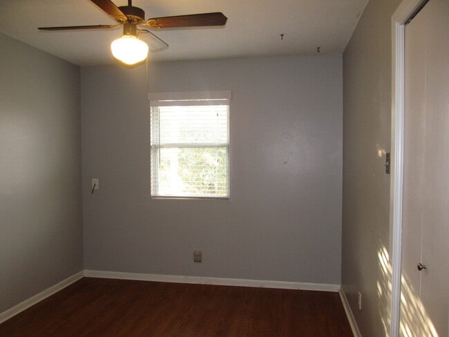 Building Photo - 3 BEDROOM, BELTON ISD