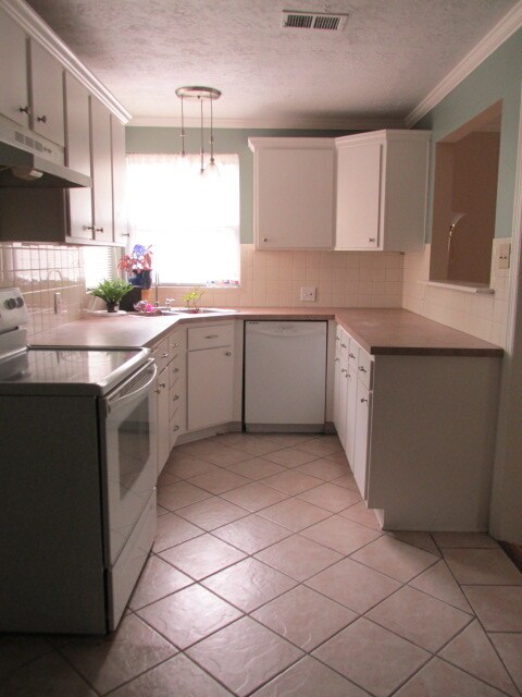 Foto del edificio - 8101 Goodman St