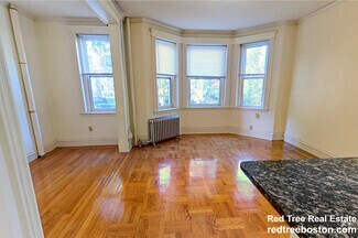 Building Photo - 36 Queensberry St