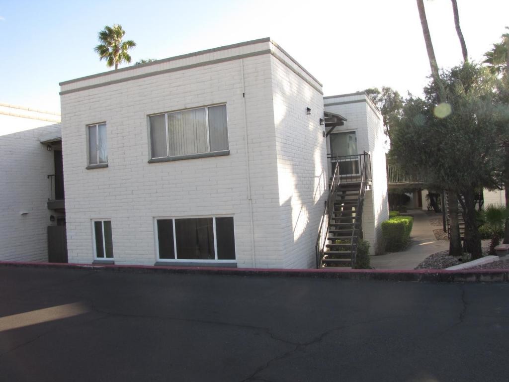 Primary Photo - 8450 E Old Spanish Trail, #206