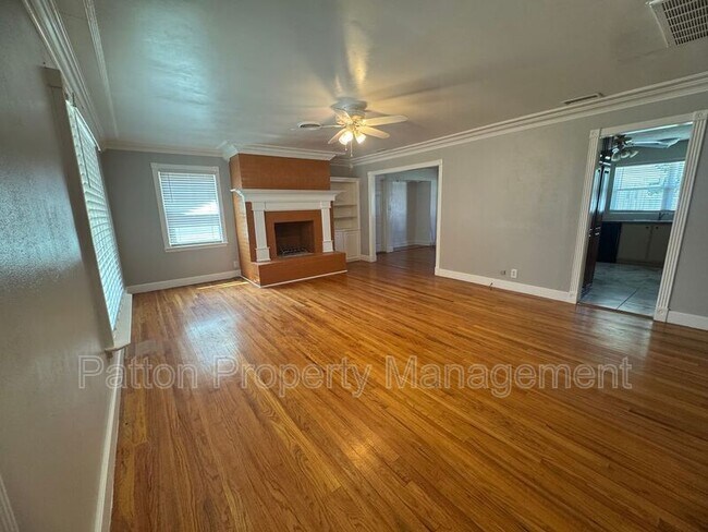 Foto del edificio - 5112 Arden Rd