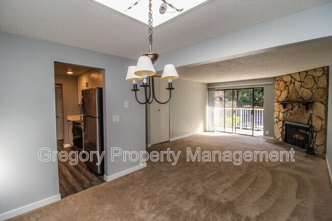 Foto del edificio - 9907 NE 124th St