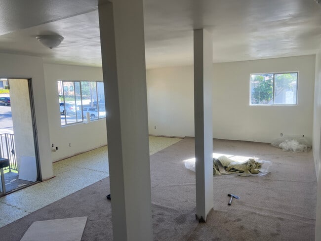 Building Photo - 845 Normark Terrace