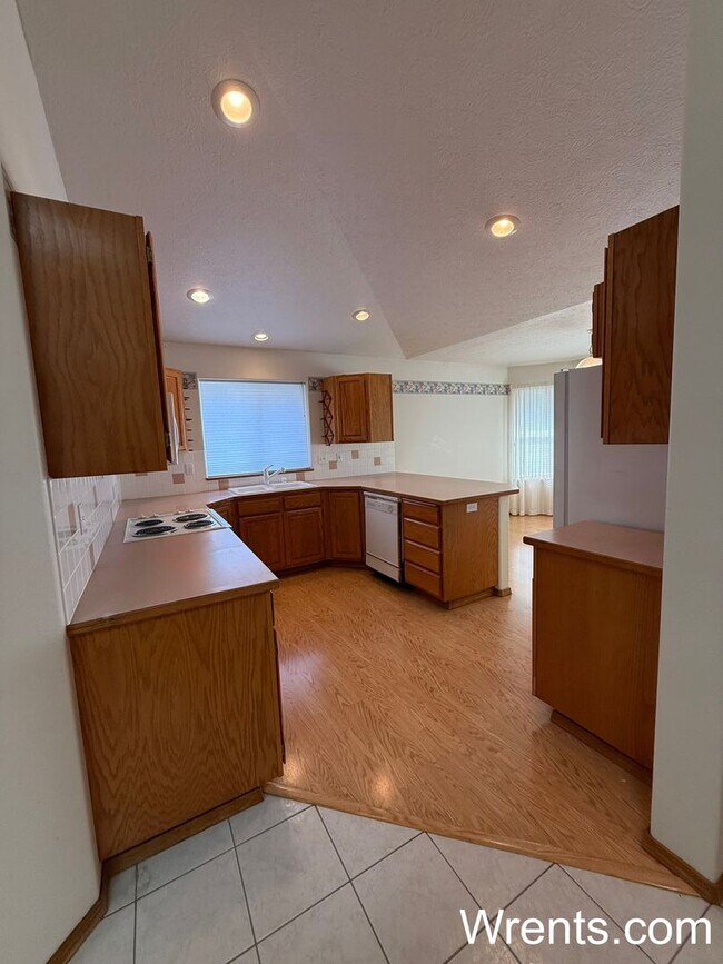 Building Photo - Welcome to Bridlewood in Latah Creek!