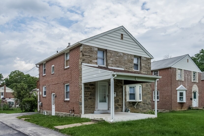 Building Photo - 613 Glenfield Ave