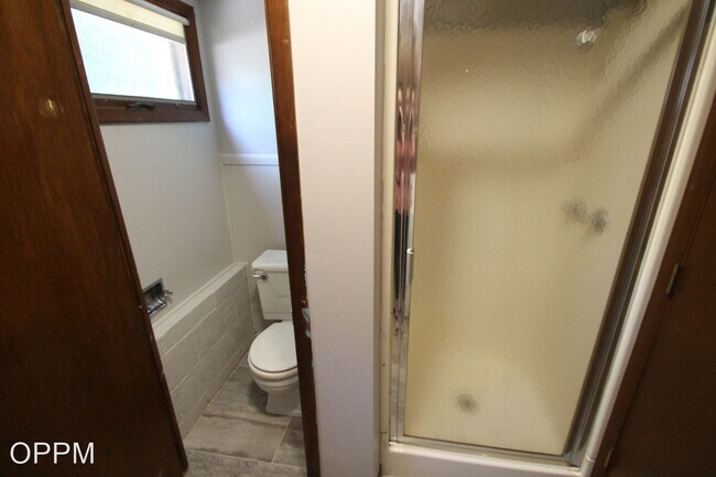 Building Photo - 3 br, 2 bath House - 8707 SEWARD STREET