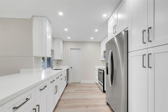Foto del edificio - 10923 SW 78th Ave
