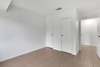 Building Photo - 12610 Ashford Meadow Dr