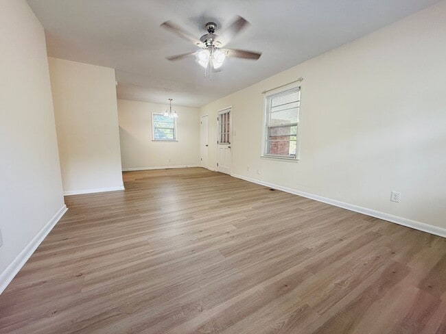 Foto del edificio - Savoy Heights