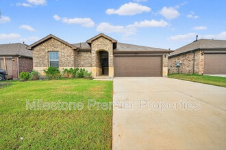 Building Photo - 2418 Burleson Rd