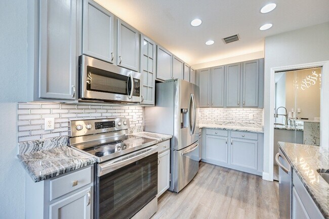Foto del edificio - 4048 Cherrybrook Loop