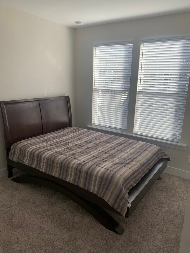 Building Photo - 3007 Citizens Ln