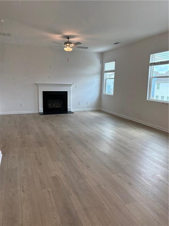 Foto del edificio - 329 Bloomfield Cir