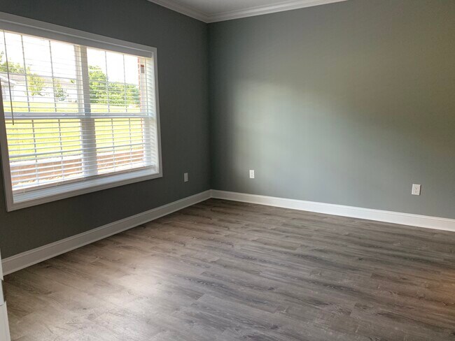 master bedroom - 2907 Sunny Creek Way