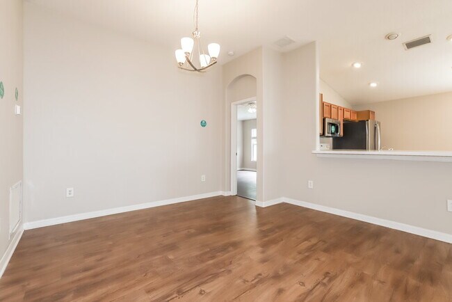 Foto del edificio - 2257 Colville Chase Dr