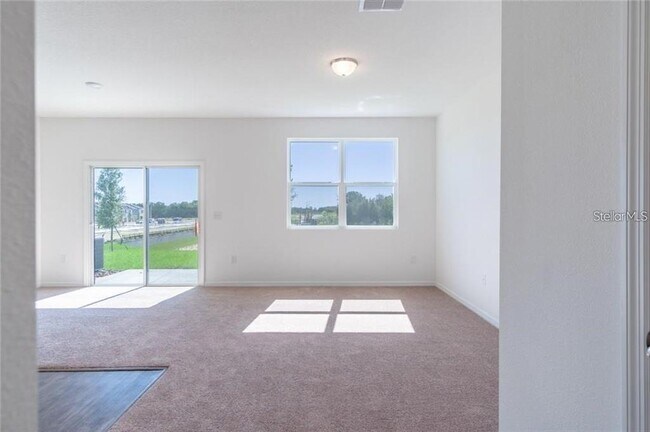 Building Photo - 342 Madison Dr