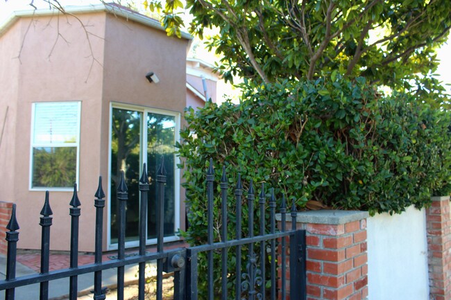 Studio front door - 33262 Palo Alto St