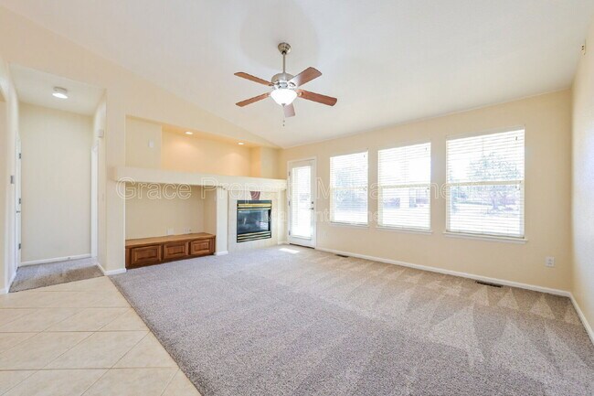 Foto del edificio - 16733 E Auburn Hills Dr