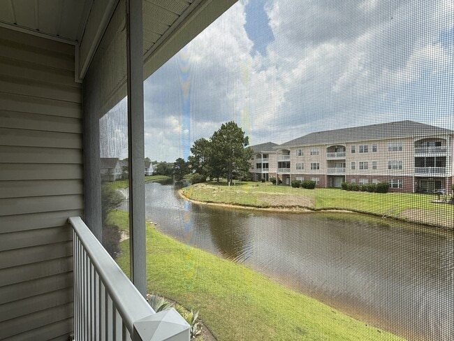 Building Photo - 106 Butkus Dr