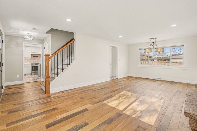 Foto del edificio - 4BR / 3.5BA Home in the Allendale Neighborhood of Arvada