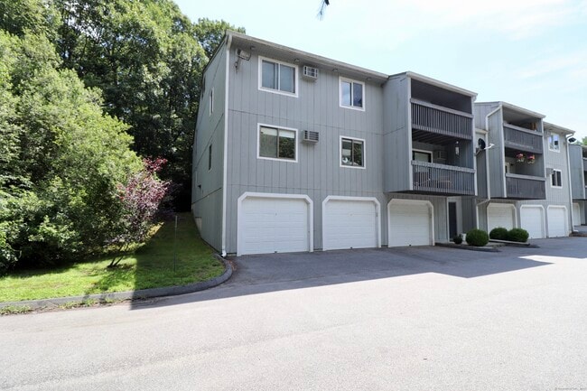 Building Photo - 86 Buddington Rd