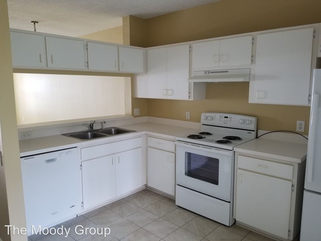 Building Photo - 8662 Hunters Key Cir