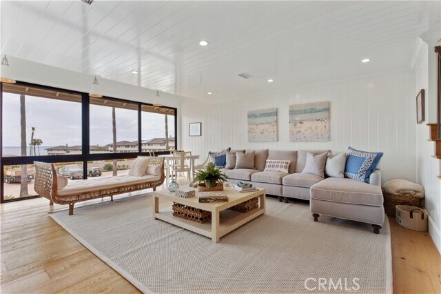 Building Photo - 16 Blue Lagoon