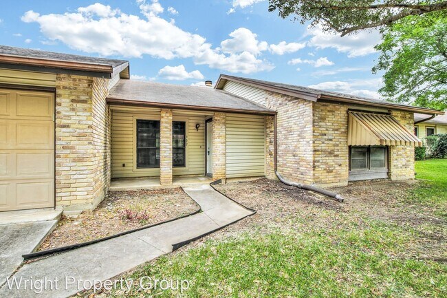 Building Photo - 3 br, 2 bath House - 302 Gateway