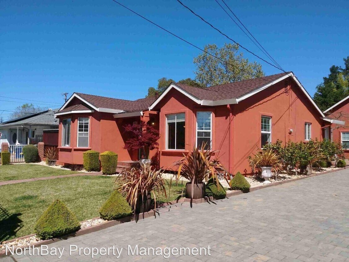 Primary Photo - 2 br, 1 bath House - 209 Sunnyvale Dr