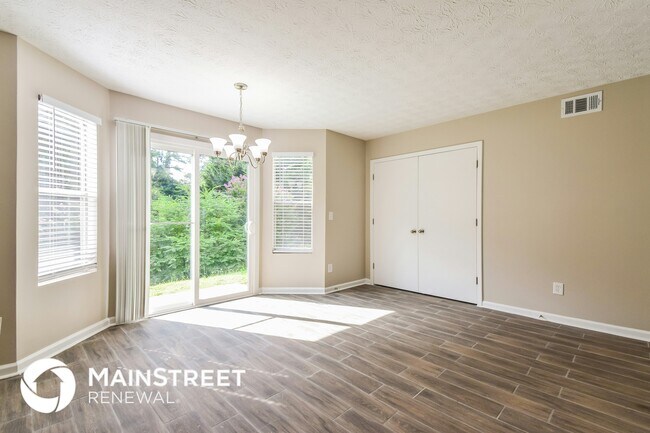 Foto del edificio - 2826 Knollberry Ln