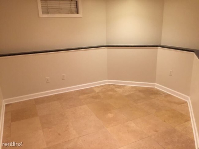 Foto del edificio - 1 br, 1 bath Apartment - 455 Park Road NW