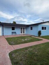 Building Photo - 20301 SW 117th Ave